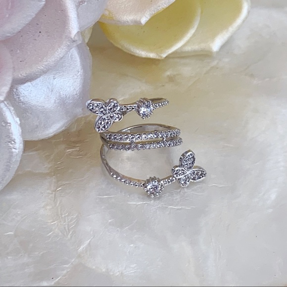 Butterfly AAA+ CZ Silver Tone Sparkle Ring 6 NEW - Picture 4 of 7